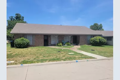 3002 Stanford Street, Greenville, TX 75401 - Photo 3