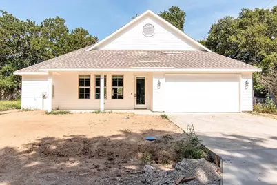 212 Navajo Trail, West Tawakoni, TX 75474 - Photo 1