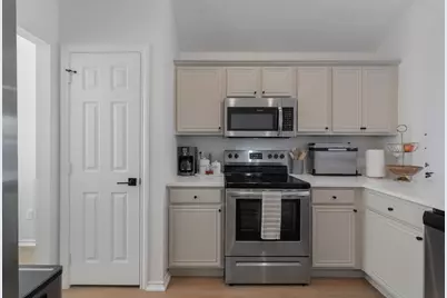 2827 Saint Martin Drive, Lancaster, TX 75146 - Photo 13