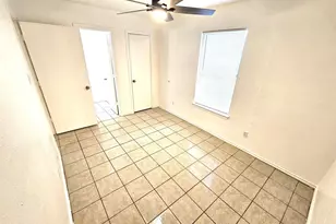 2837 Avenue J, Fort Worth, TX 76105 - Photo 13