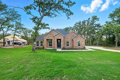 139 Rj Smith Drive, Boyd, TX 76023 - Photo 3