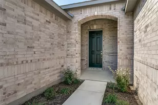 104 Northampton Dr, Justin, TX 76247 - Photo 3