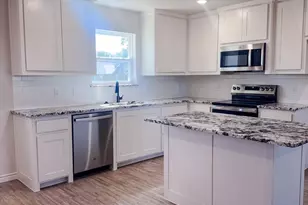 125 Agnes Cir, Springtown, TX 76082 - Photo 3