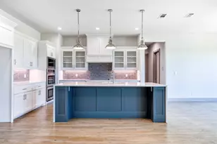 1333 Canyon Lake Rd, Wills Point, TX 75169 - Photo 3