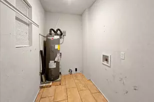 1209 15th Pl, Fort Worth, TX 76164 - Photo 15