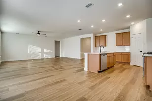 114 Northampton Dr, Justin, TX 76247 - Photo 5