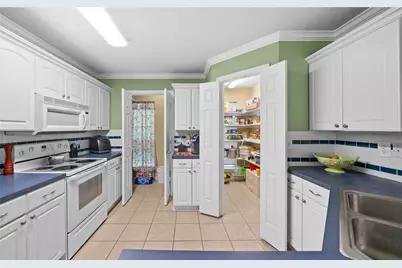 306 Brentwood Drive, Athens, TX 75751 - Photo 11