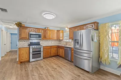 102 NE Murphy Road, Burleson, TX 76028 - Photo 3