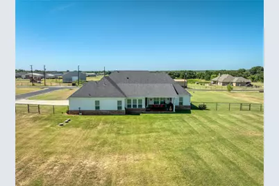 152 Katy Ranch Drive, Weatherford, TX 76085 - Photo 37