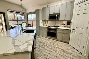 11761 Waterford Ln, Frisco, TX 75035 - Photo 9