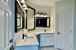 11761 Waterford Ln, Frisco, TX 75035 - Photo 13