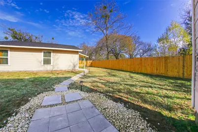1721 Walker Street, Paris, TX 75460 - Photo 25