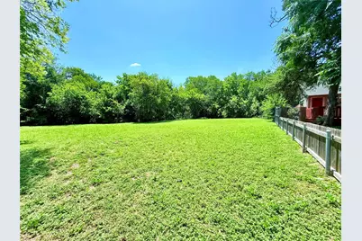 1216 W Clarendon Drive, Dallas, TX 75208 - Photo 3