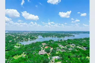 2100 Sabine Street, Granbury, TX 76048 - Photo 3