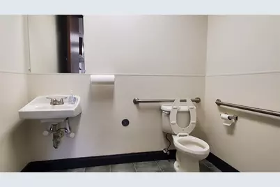 5805 Coit Road #401, Plano, TX 75093 - Photo 19