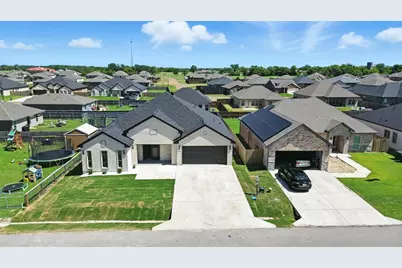 2410 Lauren St, Mabank, TX 75147 - Photo 21