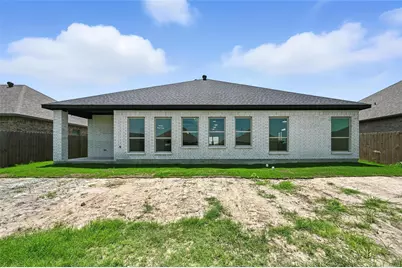 2414 Lauren St, Mabank, TX 75147 - Photo 31