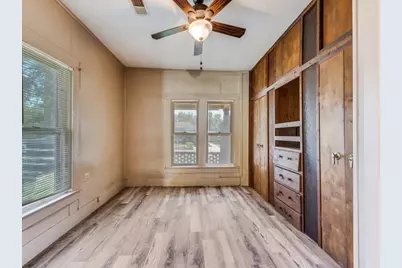 609 E Monterey Street, Denison, TX 75021 - Photo 5