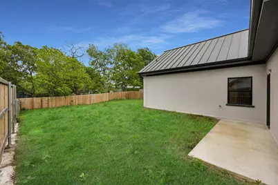 407 N Dallas Street, Rice, TX 75155 - Photo 23