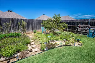 4028 Bravo Ranch Rd, Waco, TX 76705 - Photo 15