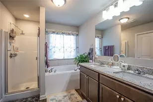 4028 Bravo Ranch Rd, Waco, TX 76705 - Photo 9