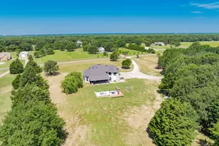 625 Country Oaks Ln, Greenville, TX 75401 - Photo 35