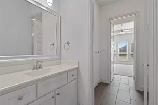 619 Stonehollow Dr, Shady Shores, TX 76208 - Photo 23