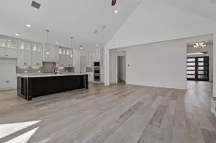 619 Stonehollow Dr, Shady Shores, TX 76208 - Photo 9