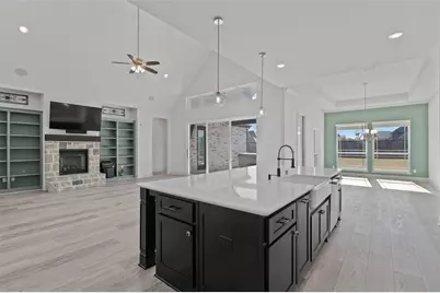 619 Stonehollow Drive, Shady Shores, TX 76208 - Photo 17