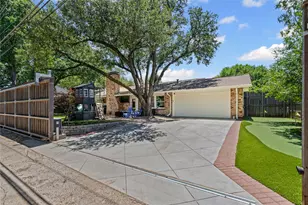 3851 Boca Bay, Dallas, TX 75244 - Photo 19