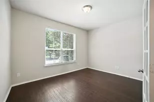 937 King George Ln, Savannah, TX 76227 - Photo 11