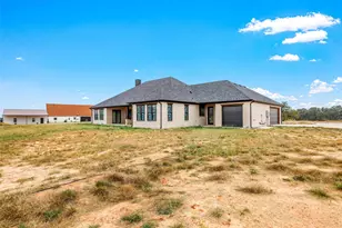 3043 Haylee Dr, Granbury, TX 76048 - Photo 5