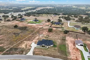 3043 Haylee Dr, Granbury, TX 76048 - Photo 7