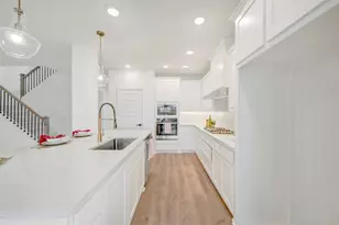 9713 Dahlia Blvd, Mesquite, TX 75126 - Photo 11