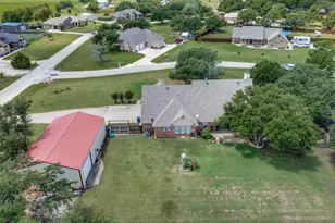 225 Pear Tree Ln, Collinsville, TX 76233 - Photo 29