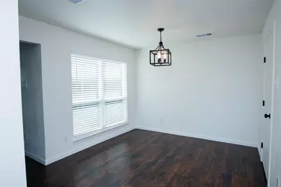 2214 Roundrock Drive, Carrollton, TX 75007 - Photo 5