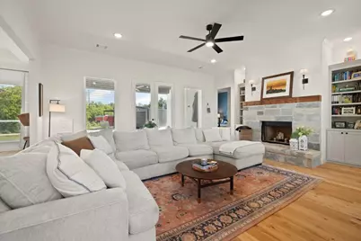 1028 Gatlin Circle, Springtown, TX 76082 - Photo 5