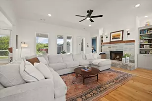 1028 Gatlin Cir, Springtown, TX 76082 - Photo 5