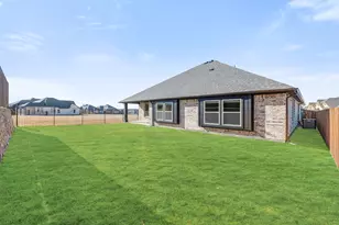 340 Alina St, Burleson, TX 76028 - Photo 29