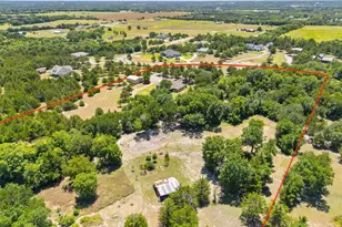 335 County Rd 4524, Whitewright, TX 75491 - Photo 39