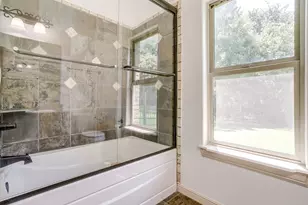 10400 Legacy Estates Dr, Burleson, TX 76028 - Photo 39