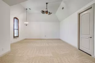 10400 Legacy Estates Dr, Burleson, TX 76028 - Photo 31