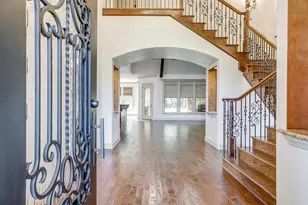 10400 Legacy Estates Dr, Burleson, TX 76028 - Photo 5