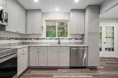 8855 County Road 107, Grandview, TX 76050 - Photo 11