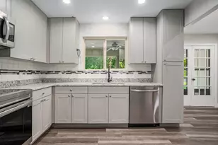 8855 County Rd 107, Grandview, TX 76050 - Photo 11