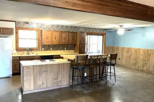 3365 Crook Ct, Granbury, TX 76049 - Photo 7