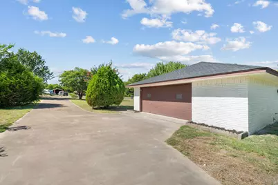 102 Lakecrest Place, Waxahachie, TX 75165 - Photo 29