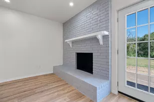 102 Lakecrest Pl, Waxahachie, TX 75165 - Photo 15