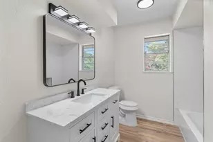 102 Lakecrest Pl, Waxahachie, TX 75165 - Photo 23