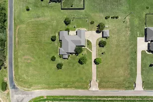 2436 Marable St, West, TX 76691 - Photo 33